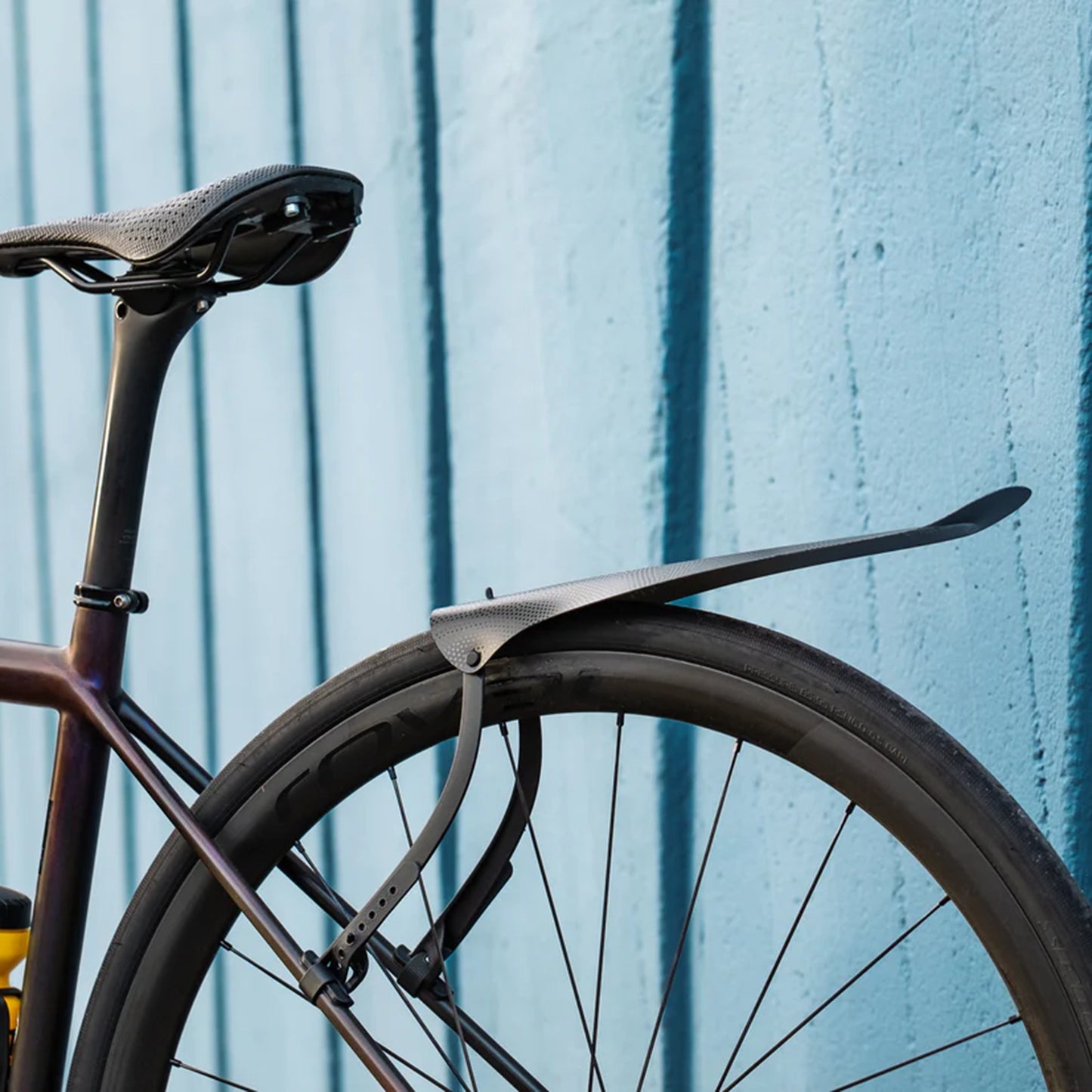 Win Wing 2 Road Black Dots